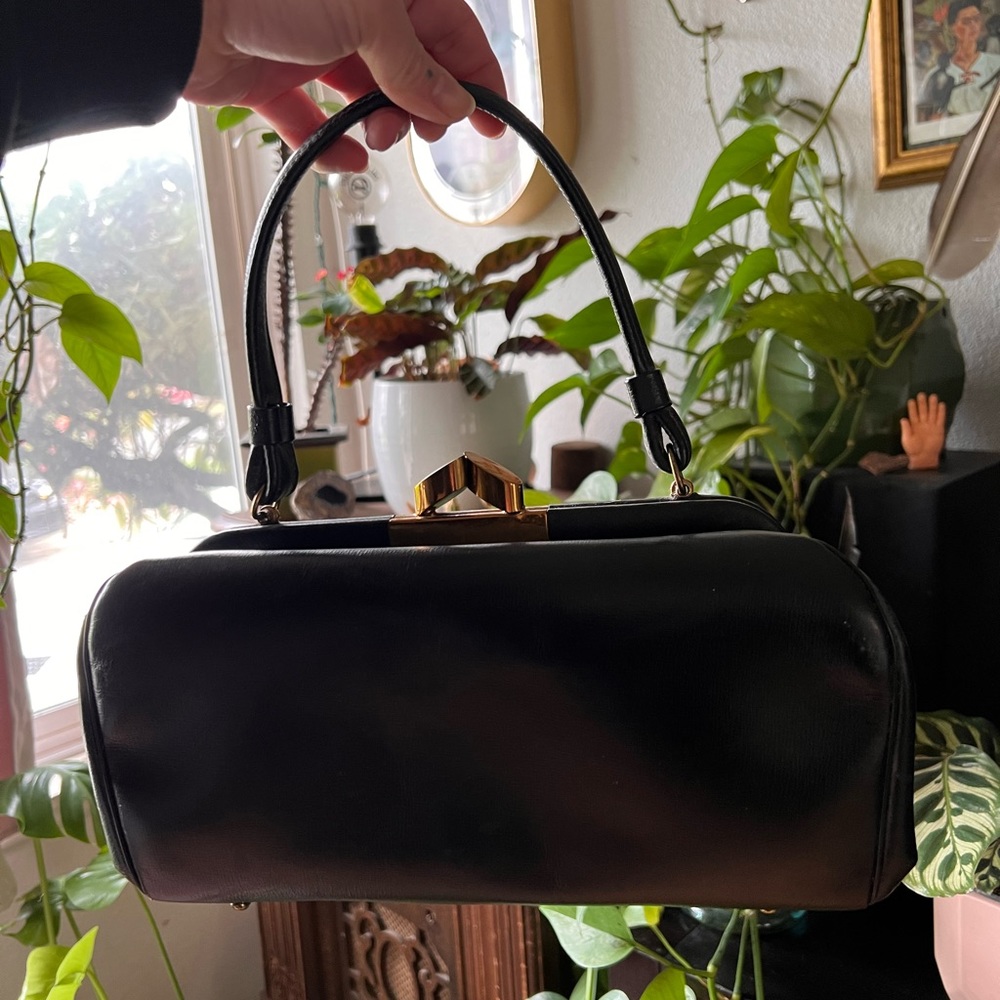 VINTAGE PURSE